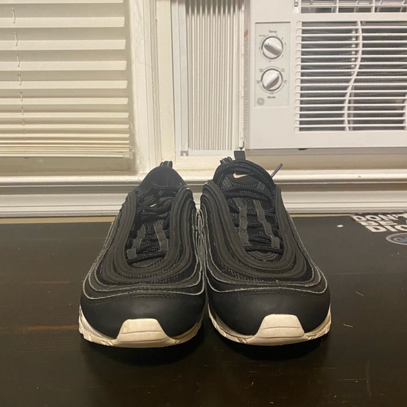Air Max 97 - Picture 3 of 6